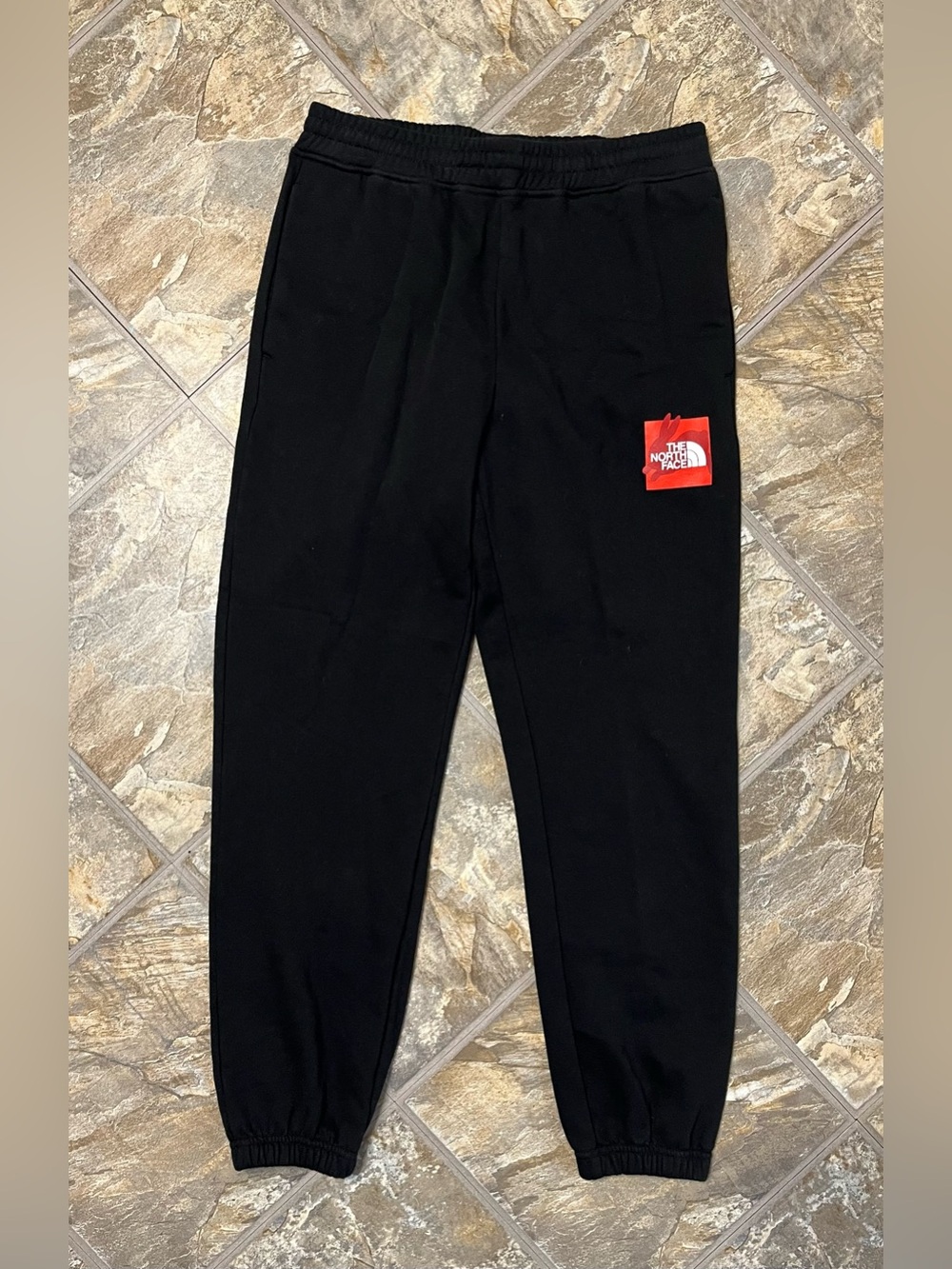 The North Face Half Dome Joggers Black Sweatpants Men’s Small Outdoors Classic